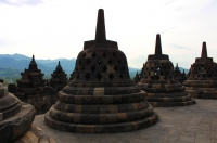 Arupadhatu - oberste Ebene (Foto: chari , Borobudur, Java, Indonesien am 18.12.2016) [4900]