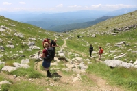 Abstieg nach Mikro Papingo (Foto: chari , Astraka Hütte, Epirus, Griechenland am 19.06.2023) [5692]