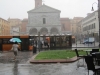 Piazza Grande bei starkem Gewitter-Regen mit Blick auf dem Dom von Livorno (Foto: katarina , Livorno, Toskana, Italien am 04.09.2011) [2373]