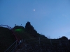 Mond über dem Tolštejn (Foto: philip , Tolštejn, Lausitzer Gebirge, Tschechien am 29.04.2012) [3134]