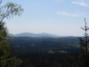 Kleine Felsengasse: Blick zum Jeschkengebirge (Tschechien) (Foto: philip , Oybin, Sächsisch-Böhmisches Kreidesandsteingebiet 43, Deutschland am 01.05.2012) [3271]