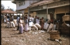 Marktgeschehen (Foto: Uli Breyer , Berastagi, Sumatra, Indonesien am 28.04.1986) [3837]