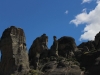 Links ganz oben das Kloster Agia Triadas (Foto: chari , Meteora, Thessalien, Griechenland am 02.04.2018) [5014]