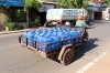 Trinkwassertransport mit Zweirad (Foto: chari , Siem Reap, Alle Provinzen Kambodschas, Kambodscha am 03.01.2024) [5782]