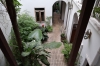Innenhof des Neighbor Phuton (Foto: chari , Bangkok, Bangkok, Thailand am 25.01.2024) [5866]