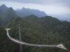 Langkawi Sky Bridge (125m lang) (Foto: chari , Langkawi, Kedah, Malaysia am 02.01.2010) [1505]
