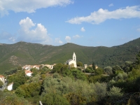 Idyllisch gelegene Dörfer ... (Foto: Christian Dudek , Poggio-di-Venaco, Korsika, Frankreich am 26.09.2011) [2647]