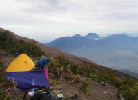 Shelter 3 - auf etwa 3500m (Foto: chari , Gunung Kerinci, Sumatra, Indonesien am 25.01.2012) [2693]