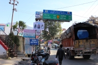 Schild NH58 nach Rudraprayag in Topovan (Foto: chari , Rishikesh, Uttarakhand, Indien am 29.01.2018) [4940]