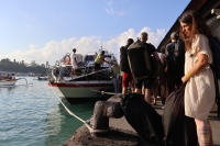 Einstieg zur Fähre nach Gili Meno (Foto: chari , Padangbai, Bali, Indonesien am 13.07.2026) [6315]