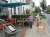 Bazar in und um den Laden. (Foto: katarina , Heimweg 28, Unteres Weserbergland 53, Deutschland am 18.09.2010) [2022]